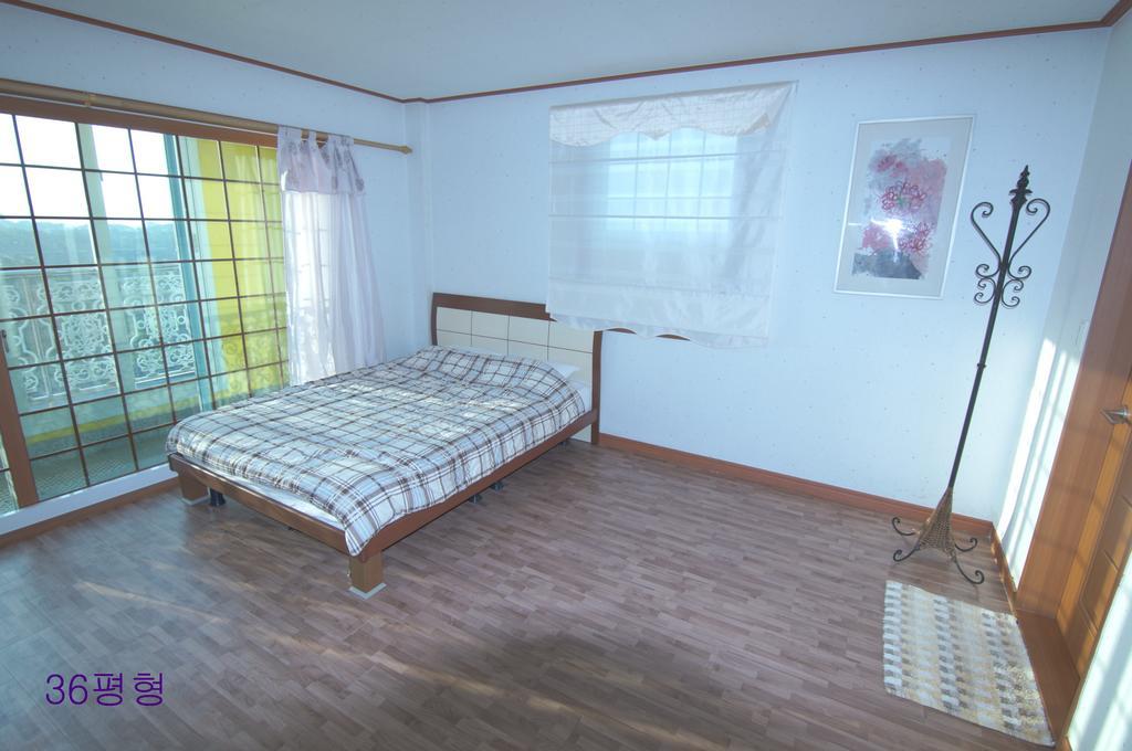 Yerae Pensión Seogwipo Habitación foto